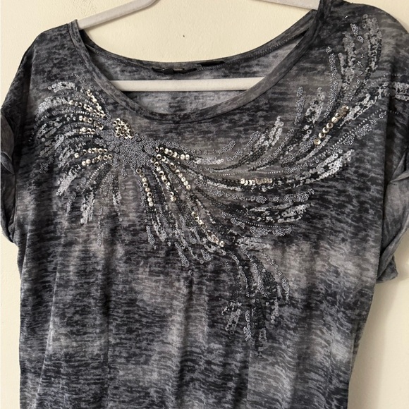 Miss Me Black and Gray Cap Sleeve Embellished Blouse, size S - Picture 2 of 10